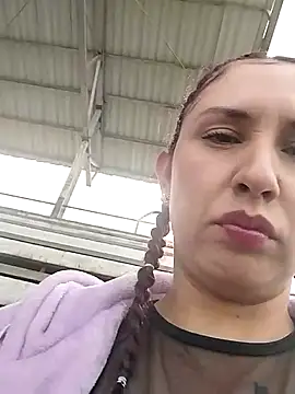 Snapshot of Megan-01- chatting on 5, 3, 2025 Megan-01- online show from 5, 3, 2025