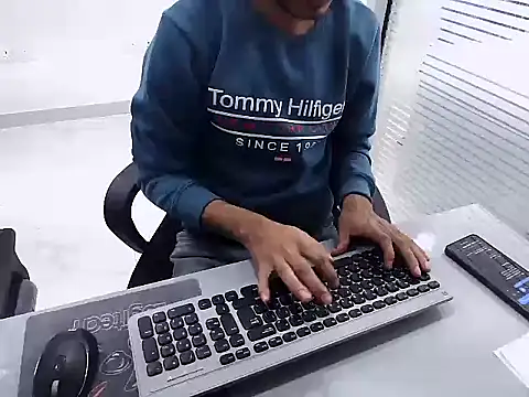 rahulkajuuu0909 online show from 4, 12, 2025