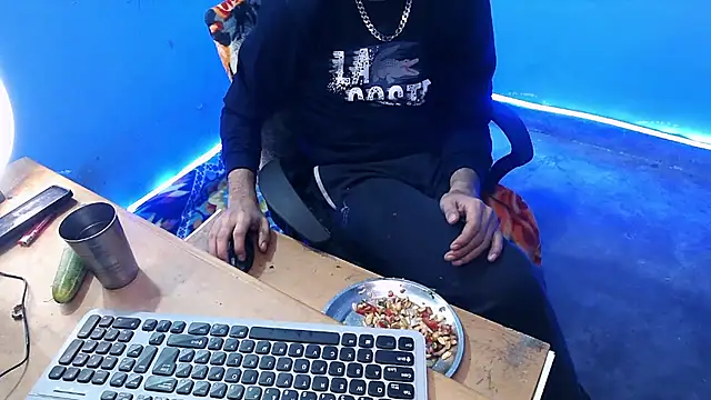 rahulkajuuu0909 online show from 17, 12, 2025