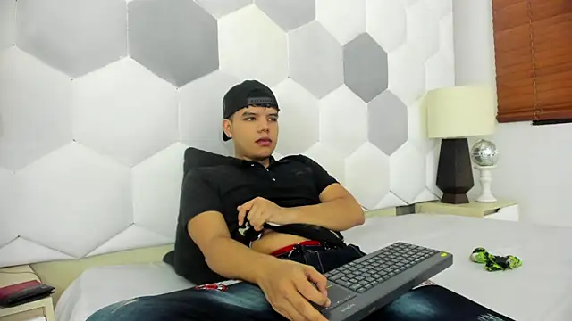 Axel Forte online show from 10, 2, 2026