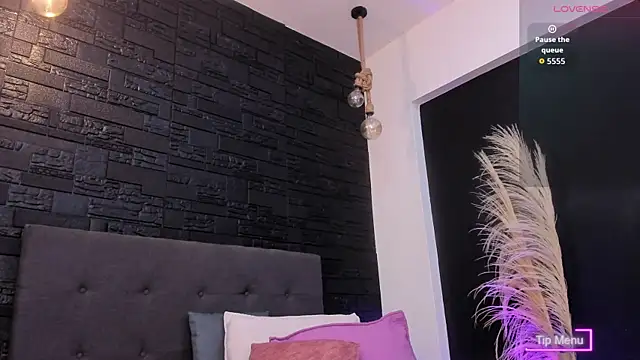 Snapshot of Maite_Smith_ chatting on 11, 10, 2025 Maite Smith online show from 11, 10, 2025