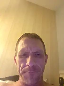 Snapshot of lambomusik chatting on 4, 7, 2026 lambomusik online show from 4, 7, 2026
