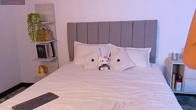 zarahCute online show from 22, 11, 2025