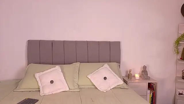 zarahCute online show from 14, 2, 2026