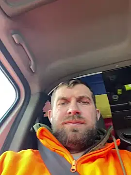 Snapshot of daniel21p chatting on 1, 3, 2025 daniel21p online show from 1, 3, 2025