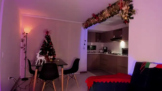 ScarletThompsonx online show from 20, 12, 2025