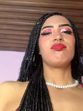 Snapshot of MichelleDiaz_Pink chatting on 2, 3, 2025 MichelleDiaz Pink online show from 2, 3, 2025