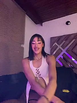 Snapshot of MichelleDiaz_Pink chatting on 25, 9, 2025 MichelleDiaz Pink online show from 25, 9, 2025