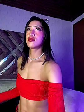 Snapshot of MichelleDiaz_Pink chatting on 11, 11, 2025 MichelleDiaz Pink online show from 11, 11, 2025