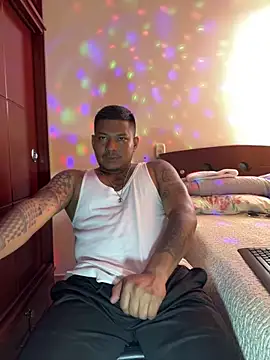 Snapshot of Saipuer31 chatting on 22, 12, 2025 Saipuer31 online show from 22, 12, 2025