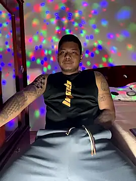 Snapshot of Saipuer31 chatting on 13, 1, 2026 Saipuer31 online show from 13, 1, 2026