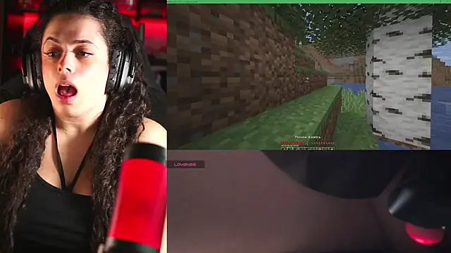 Snapshot of sharonurbex chatting on 3, 3, 2026 sharonurbex online show from 3, 3, 2026