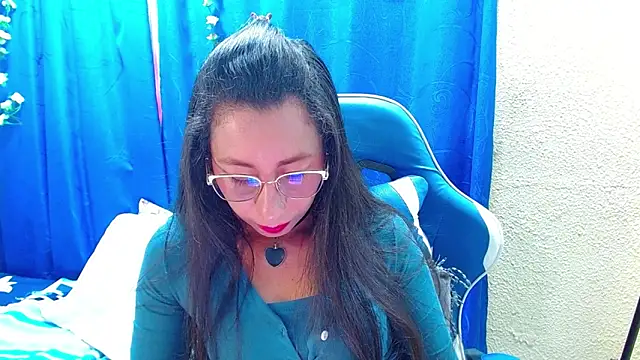 Gia leinn online show from 24, 4, 2026