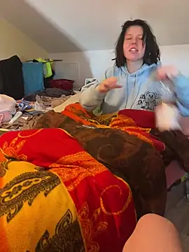 Tightassslut18 online show from 2, 3, 2025