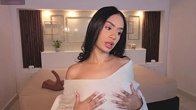 ChloeMoon9 online show from 17, 10, 2025