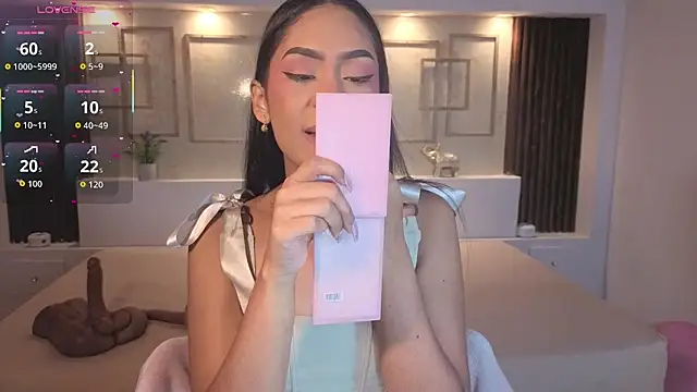 ChloeMoon9 online show from 6, 11, 2025