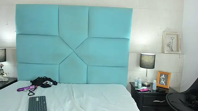 Snapshot of Maximiliano__Fire chatting on 9, 3, 2025 Maximiliano Fire online show from 9, 3, 2025