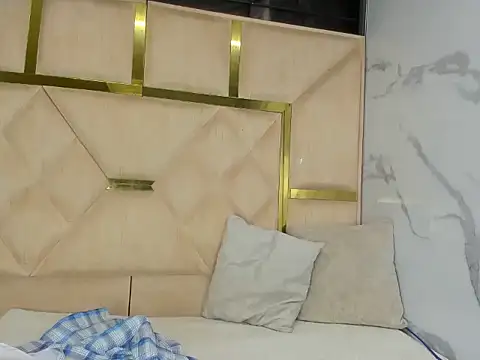 Snapshot of Kendall_6669 chatting on 26, 11, 2025 Kendall 6669 online show from 26, 11, 2025