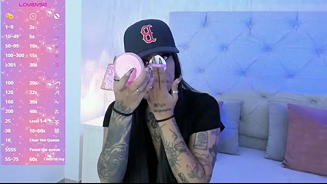 goth tasha online show from 23, 4, 2026