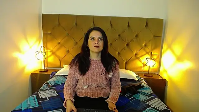 laura hotties online show from 20, 3, 2025