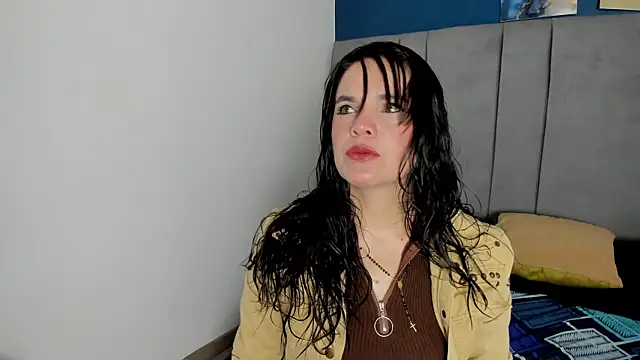 laura hotties online show from 25, 9, 2025