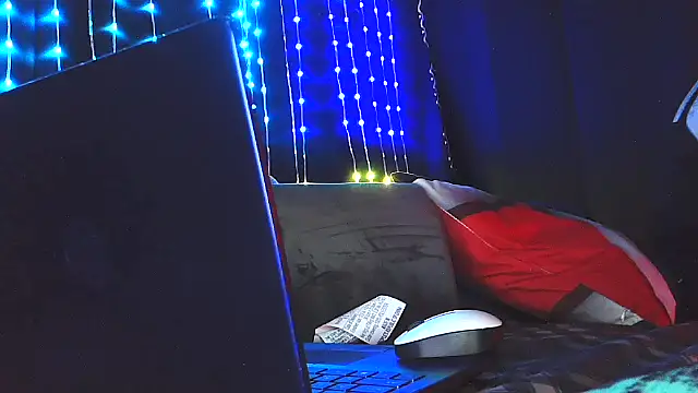 RubyRose33 online show from 6, 3, 2026