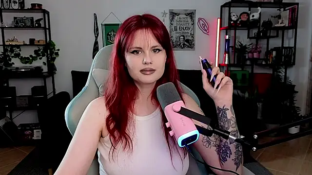 Della Ideal online show from 6, 6, 2026