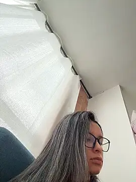 Snapshot of Soy_Sara7 chatting on 24, 11, 2025 Soy Sara7 online show from 24, 11, 2025