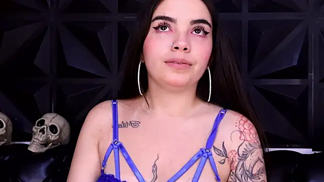 Snapshot of DaphneGlas chatting on 21, 10, 2025 DaphneGlas online show from 21, 10, 2025