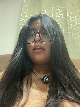 virginbrunette99 online show from 25, 6, 2026