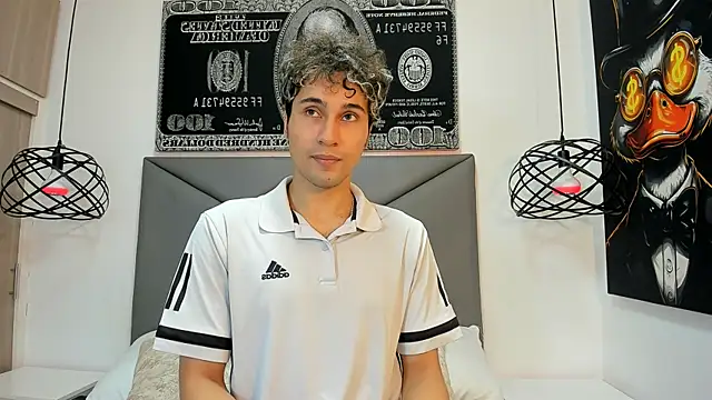 Snapshot of buddy_whitte chatting on 5, 11, 2025 buddy whitte online show from 5, 11, 2025