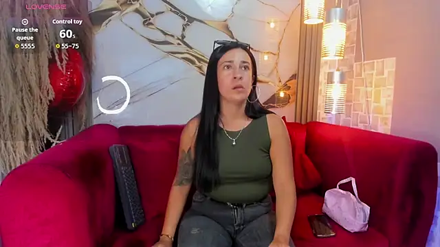 Bella williamss  online show from 9, 6, 2026