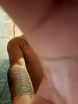 Elcabezhupas97 online show from 26, 10, 2025