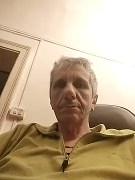 maxdaddy690 online show from 10, 3, 2025