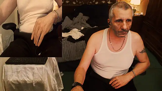 maxdaddy690 online show from 2, 10, 2025