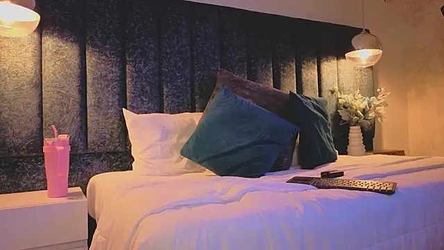 Ariannaa Suarez1 online show from 24, 9, 2025