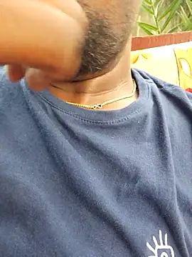 Snapshot of wildfun_ chatting on 17, 10, 2025 wildfun online show from 17, 10, 2025