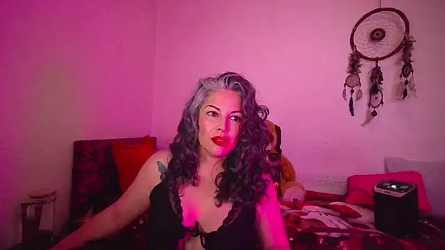 Victoria Lover online show from 10, 1, 2026