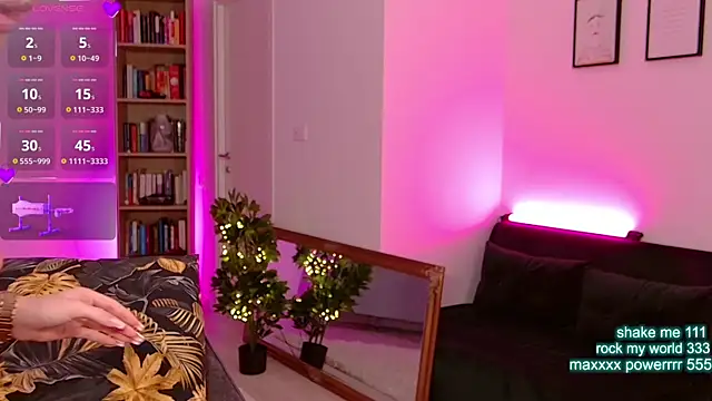 CutiePie69   online show from 22, 6, 2026