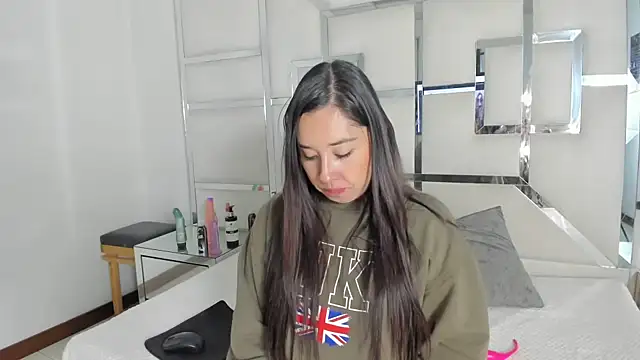 Celeste X online show from 26, 11, 2025