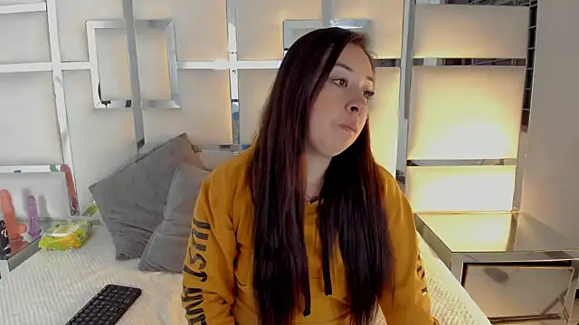 Celeste X online show from 28, 11, 2025