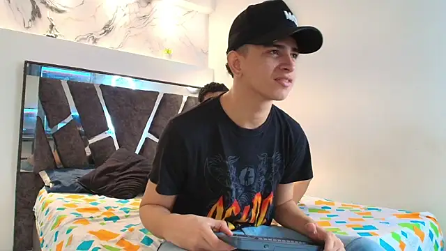 KING OFF BOYS online show from 20, 11, 2025