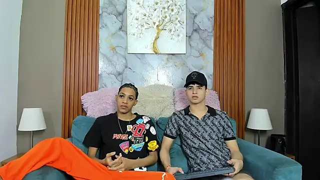 Snapshot of KING_OFF_BOYS chatting on 24, 4, 2026 KING OFF BOYS online show from 24, 4, 2026