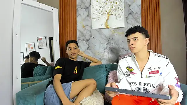 Snapshot of KING_OFF_BOYS chatting on 13, 5, 2026 KING OFF BOYS online show from 13, 5, 2026