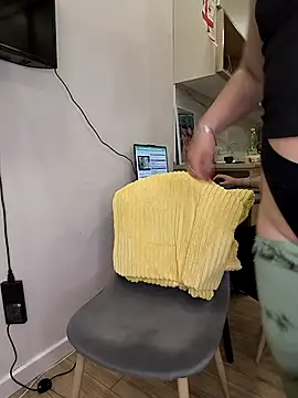  KissMyAss  online show from 24, 4, 2026