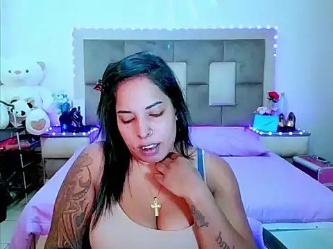 Snapshot of indiantopaz694u chatting on 30, 4, 2026 indiantopaz694u online show from 30, 4, 2026
