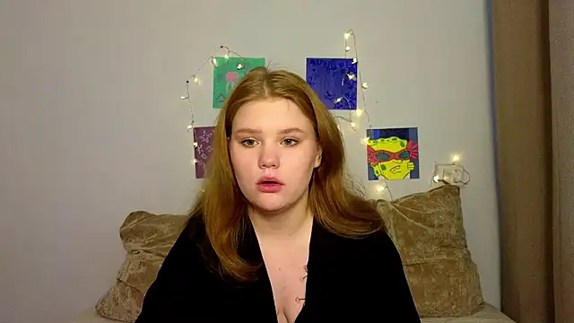 LaseyMoon online show from 6, 3, 2026