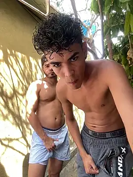 twinks 28 online show from 28, 4, 2026