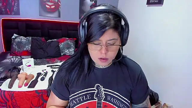 Snapshot of Veronika_metal chatting on 21, 7, 2026 Veronika metal online show from 21, 7, 2026