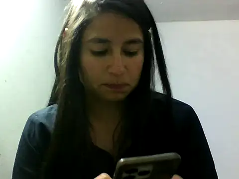 Snapshot of Escarcha-blue chatting on 28, 2, 2025 Escarcha-blue online show from 28, 2, 2025